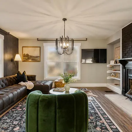 Historic Downtown Spot - On The Bourbon Trail Villa
